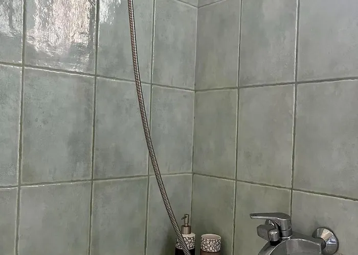 Beachfront With Garden - Valentine Corfu